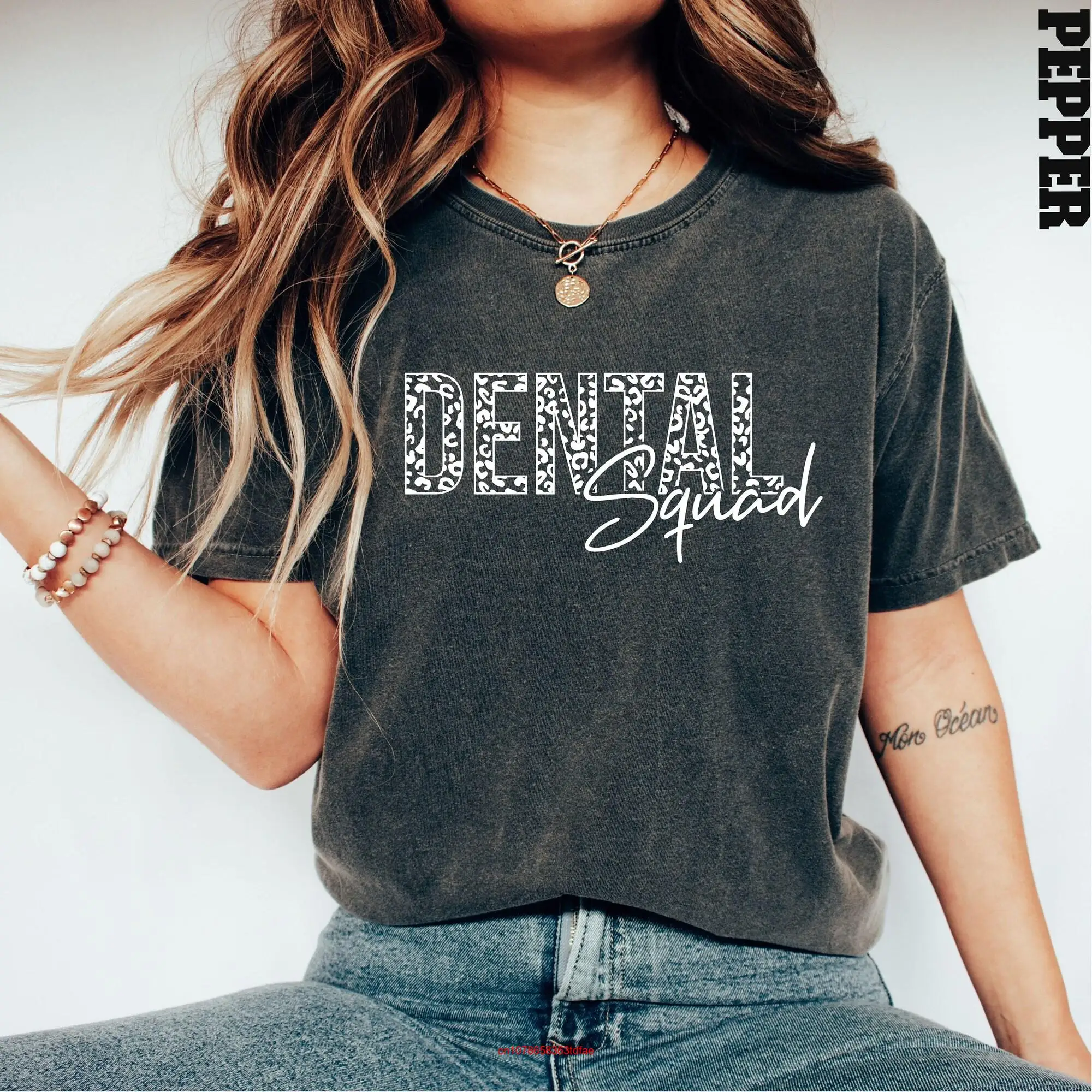 Комфортная цветная леопардовая футболка для стоматологической отряда школьный