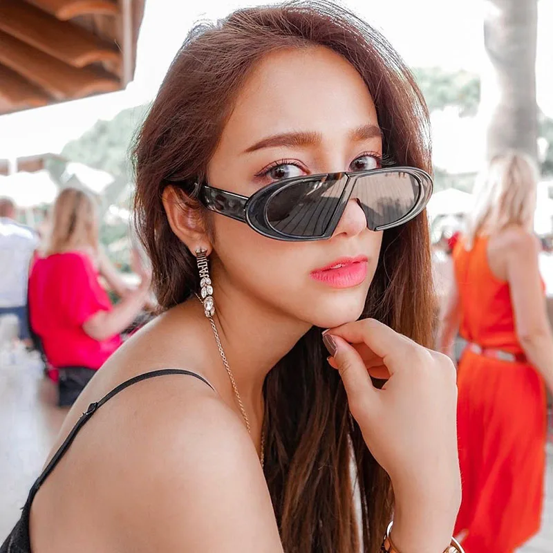 

Солнечные очки в овальной оправе женские, роскошные дизайнерские модные уличные аксессуары в стиле ретро, с декоративными черными линзами