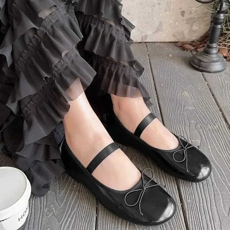 Балетки женские с бантом на плоской подошве летние туфли для танцев 2024