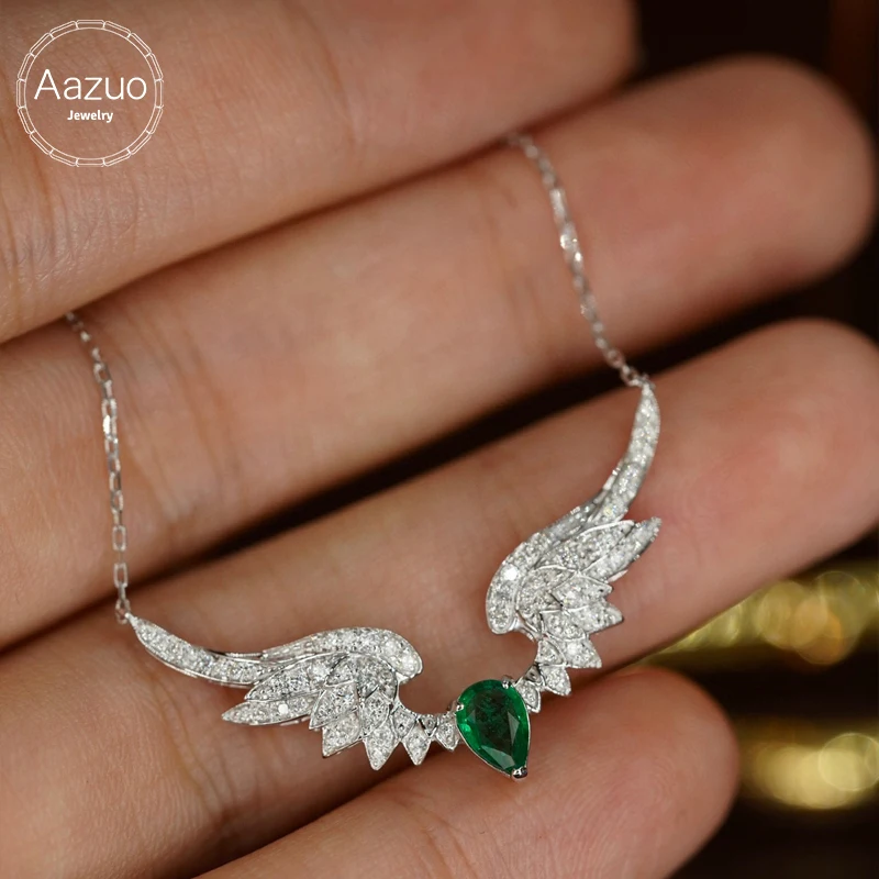 Ожерелье Aazuo из белого золота 18 карат с натуральными изумрудами и бриллиантами