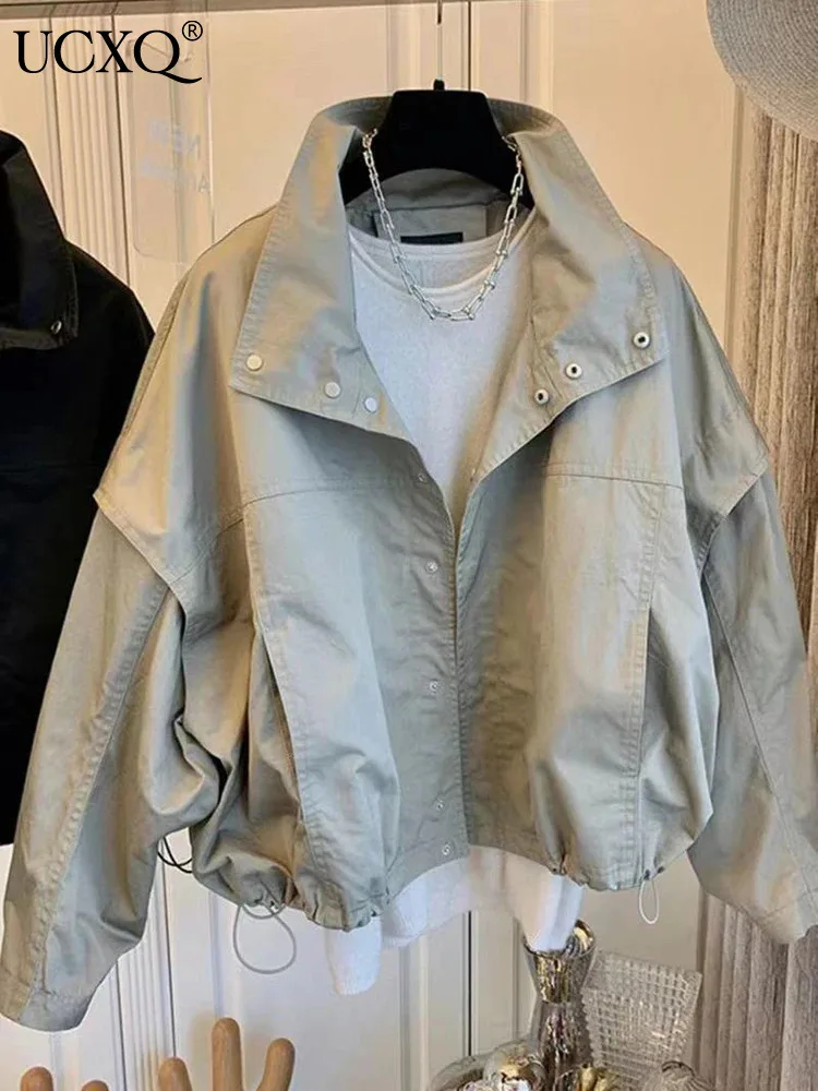 

Женская эластичная куртка с длинным рукавом, на пуговицах