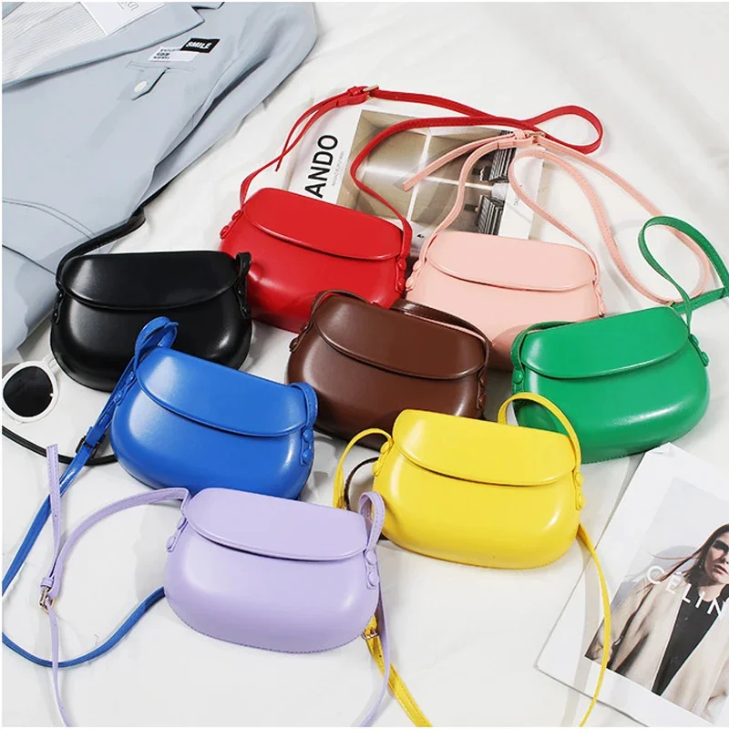 

2023 New Fashion Retro Saddle Bag Mini Crossbody Bag Versatile and Simple Mobile Bag Shoulder Bag