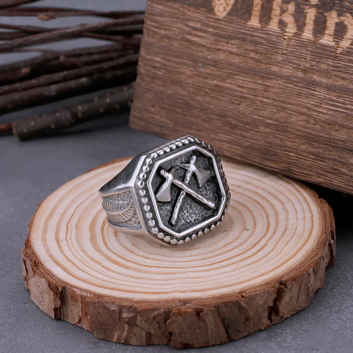 

Vikings Warrior Axe Ring for Men Stainless Steel Vintage Fashion Cool Hip Hop Biker Ring Creative Boyfriend Male Jewelry Gift