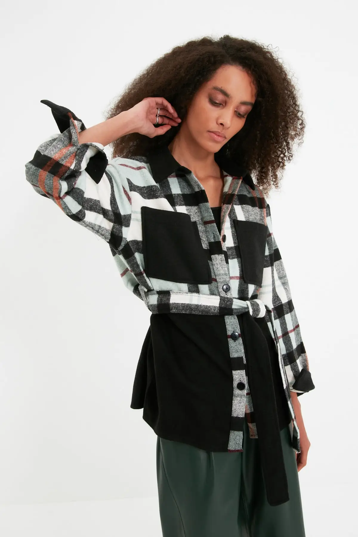 

Trendyol Kemerli Shirt TWOAW22GO0507