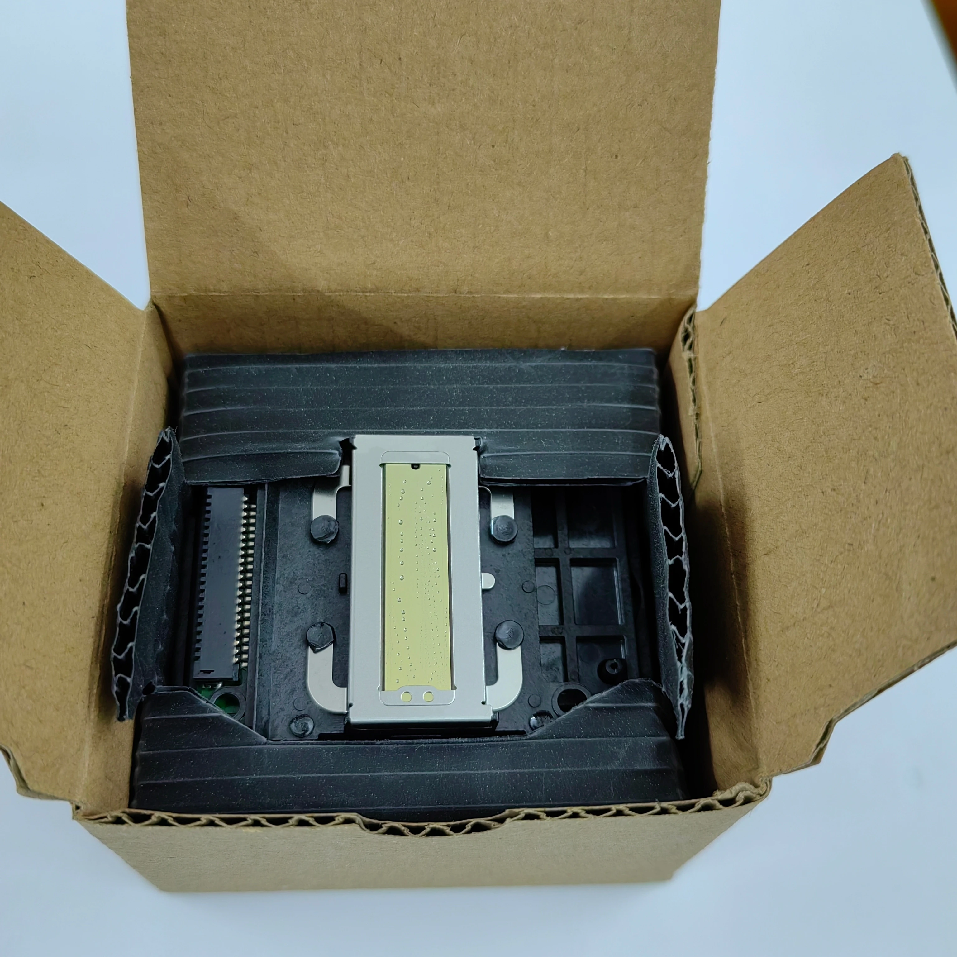 Печатающая головка L575 Головка принтера для Epson L301 L3110 L350 L355 L360 L365 L375 L380 L555 L1110 L3150 L4150 L4160 L3210 L3252 L5190 (art.: 3920cd7e8256d) - 3920cd7e8256d