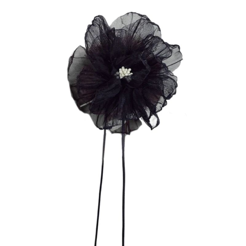 

Exaggerated Punk Yarn Flower Chain for Women Romantic Adjustable Flower Choker