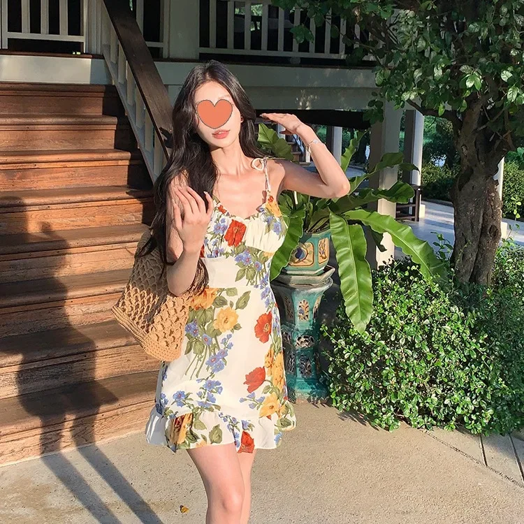 Платье-футляр женское летнее ТРАПЕЦИЕВИДНОЕ с оборками и по краям