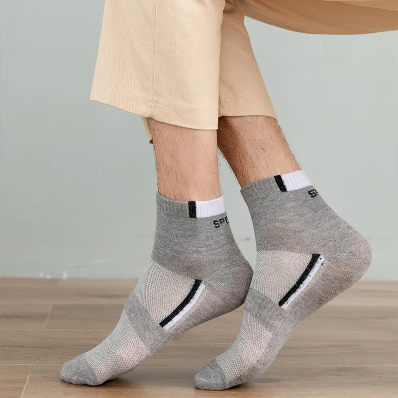 Men's Socks Cotton Summer Thin Breathable Sport Mesh Boat Socks Sweat Wicking Breathable Odor Proof Short Tube Sports Socks 1Pcs