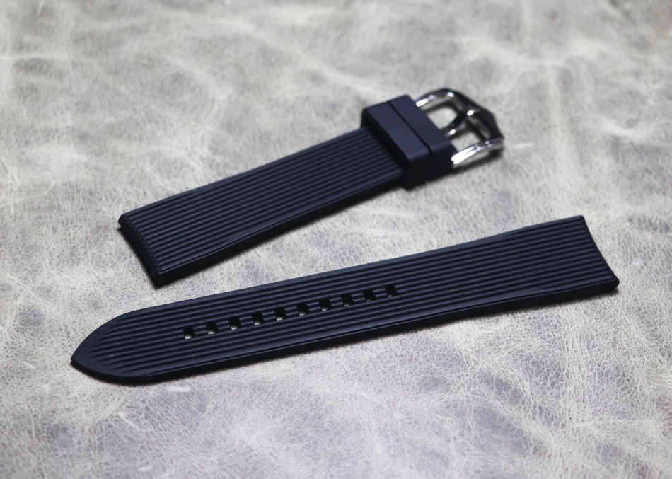 Comfortable New Waterproof Fluorine Rubber Strap 20mm 22mm Replacement Black Watchbands Watch Band Men Silica Gel Soft Bracelet
