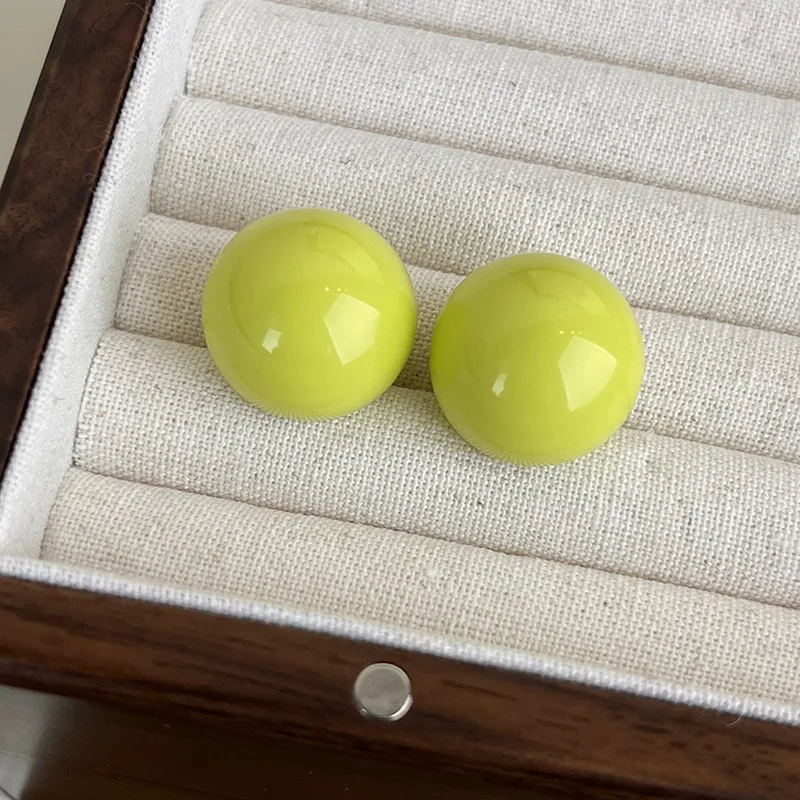 Серьги-гвоздики Draweye с шариками карамельных цветов для женщин корейская мода