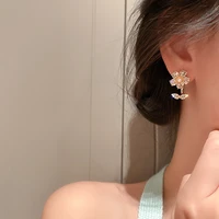 cz flower earring with silver needle fashion woman earring jewelry trend stud pearl dangle unusual luxury flower accessories
