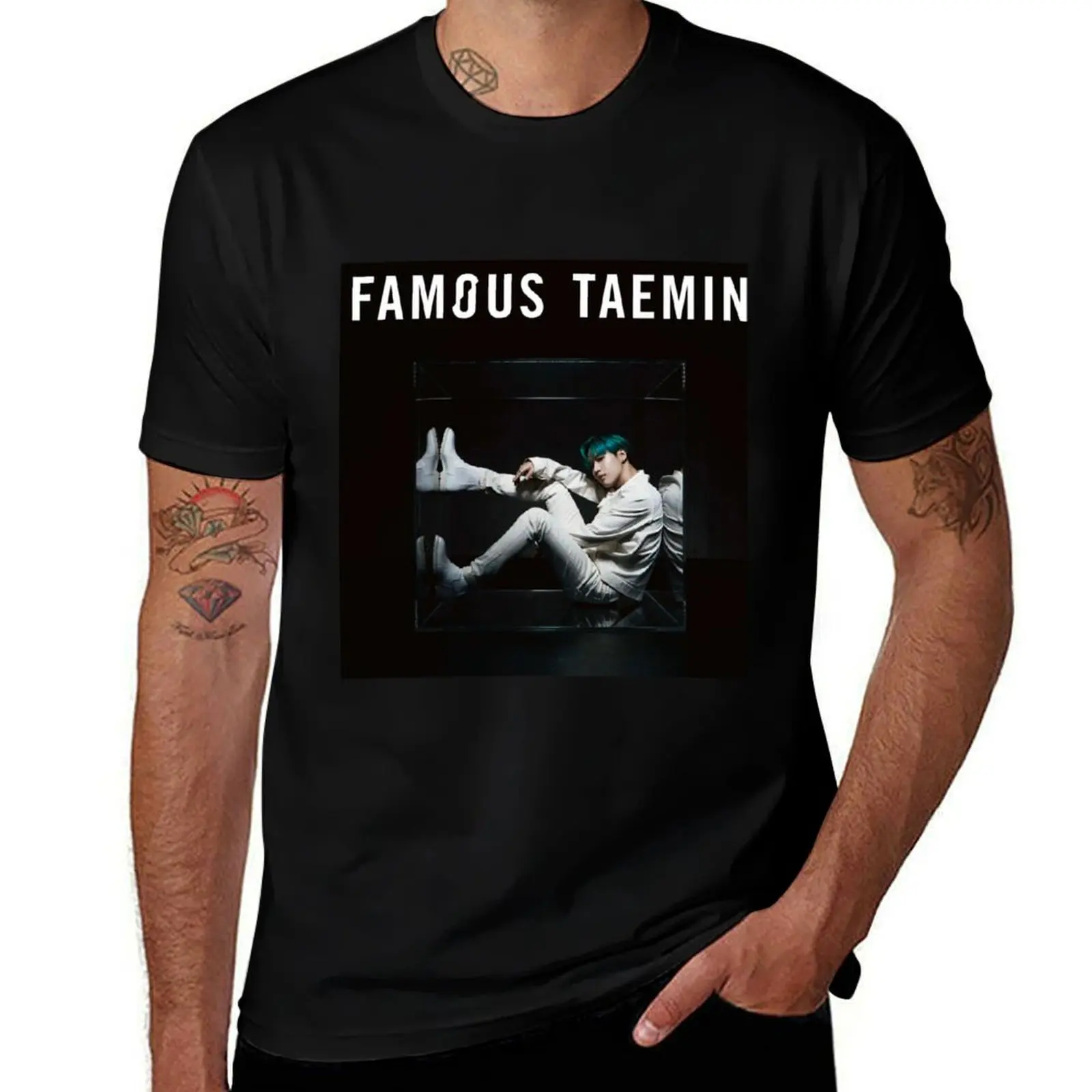 Фото Футболка SHINee TAEMIN FAMOUS, комфортная, эластичная. №1