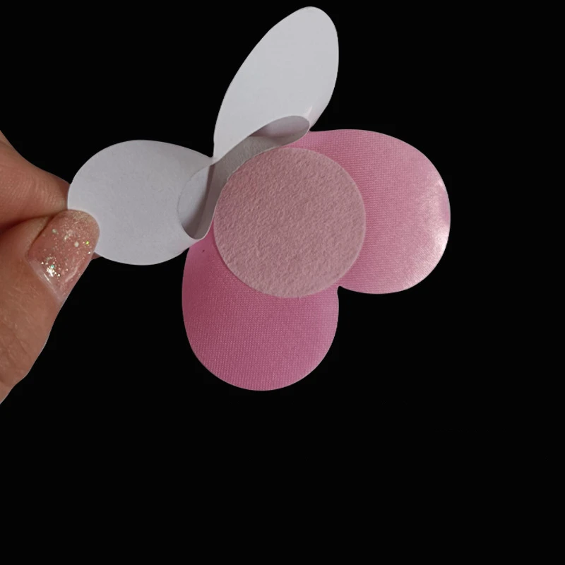Невидимые одноразовые накладки на грудь в виде клевера Женская лента для