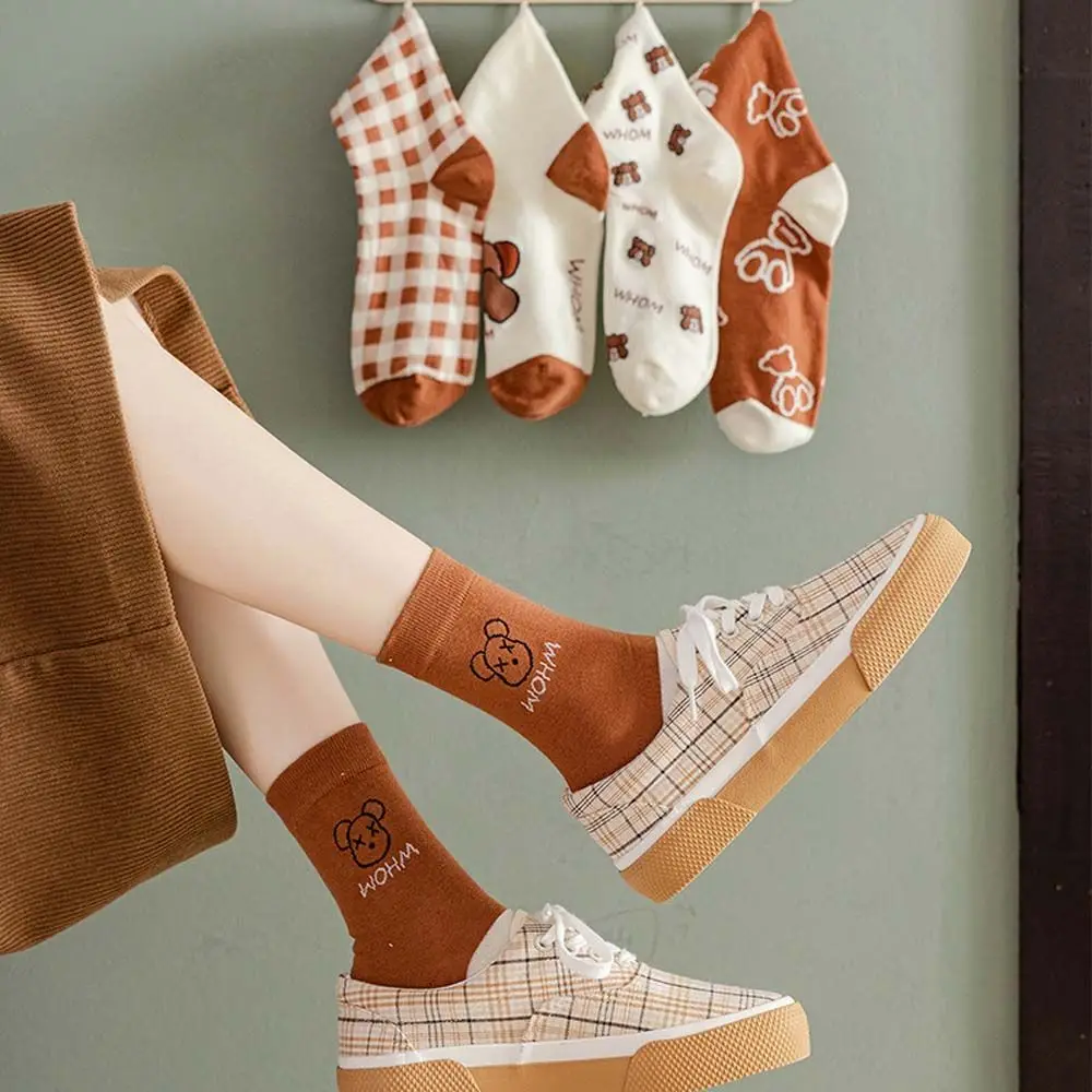 

2022 New Women Cute Bear Print Socks Fashion Cotton Long Socks Breathable Harajuku Korean Style Middle Tube Stripe Hosiery