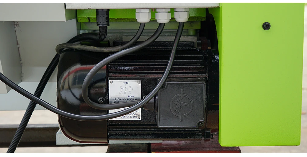 Токарный станок NUMOBAMS NU360V