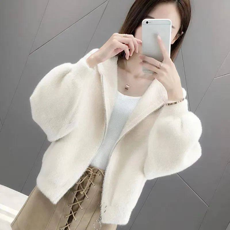 

2023Casual tweed coat, New Autumn/Winter Plush Hooded Coat Imitation Mink Fleece Student Short Sleeve Knitted Cardigan Women