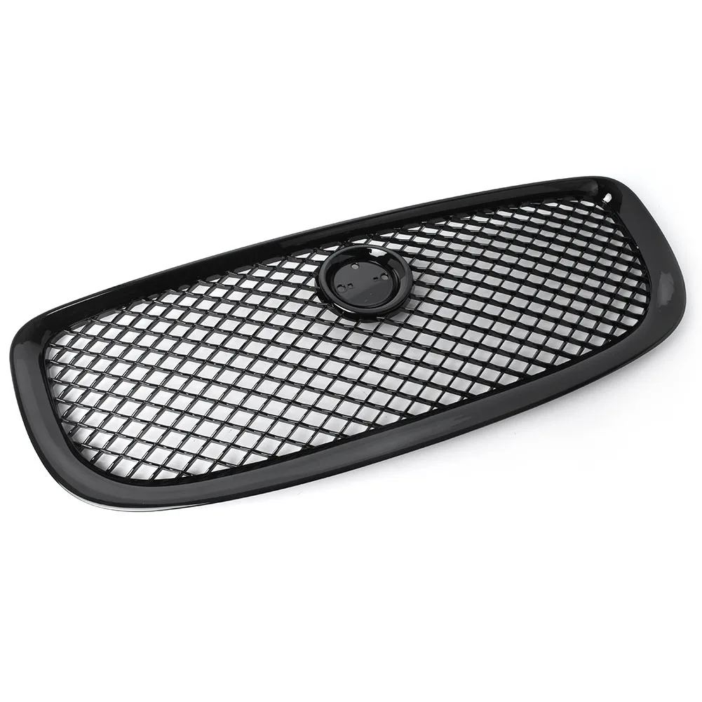 Глянцевая черная решетка переднего бампера автомобиля сотовая сетка с логотипом