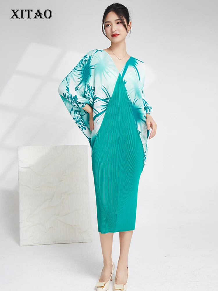 

XITAO Print Pleated Dress Woman Korea 2023 Spring New Arrival Personality Fashion Loose V-neck Three Quarter Dress SMH1603