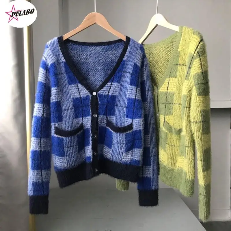 

Vintage Mohair Sweater Women Knitted Cardigans Harajuku Lazy Style Ladies V-Neck Button Fuzzy Plaid Cardigan Fluffy Knitwear Top