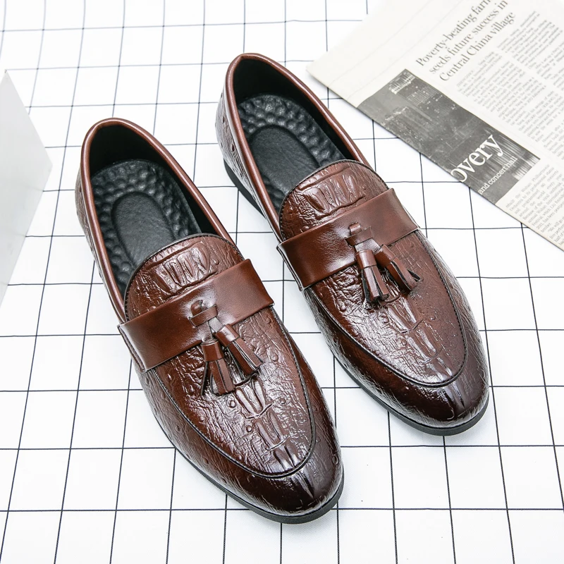 

New Loafers Shoes Men Black Brown Round Toe Tassel Handmade Classic Business Casual Shoes Men Shoes Size 38-48 Free Shipping