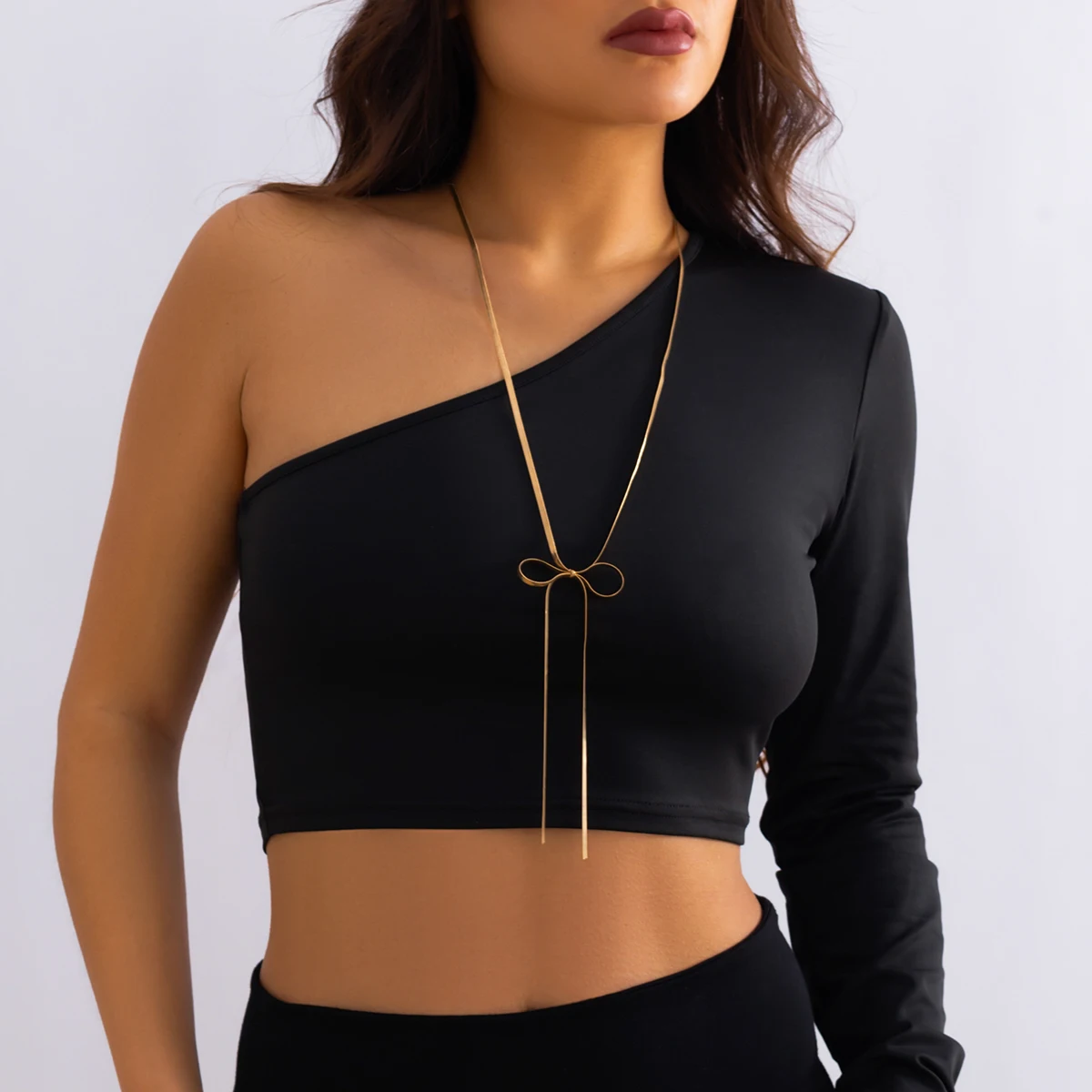 

Long Snake Chain with Bowknot Necklace for Women Trendy Charms Tassels Necklaces 2023 Fashion Jewelry on Neck Ladies Accessories