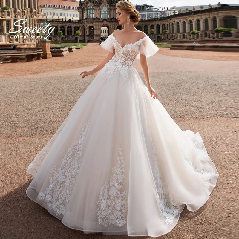 

Luxury Wedding Dress Elegant Multi-layer Lotus Leaf Yarn V-neck Beading Wedding Gowns Crystal Lace Up White Vestido De Noiva