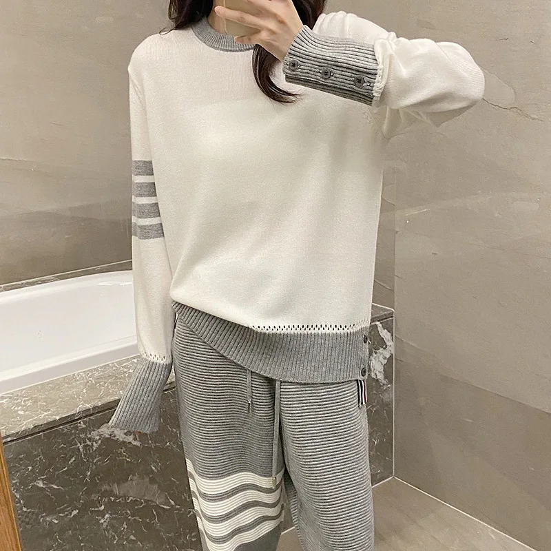 

High Quality Advanced Contrast Color Crew Neck Sweater for Women Early Autumn TB Small Fragrance Gentle Knit Versatile Casual
