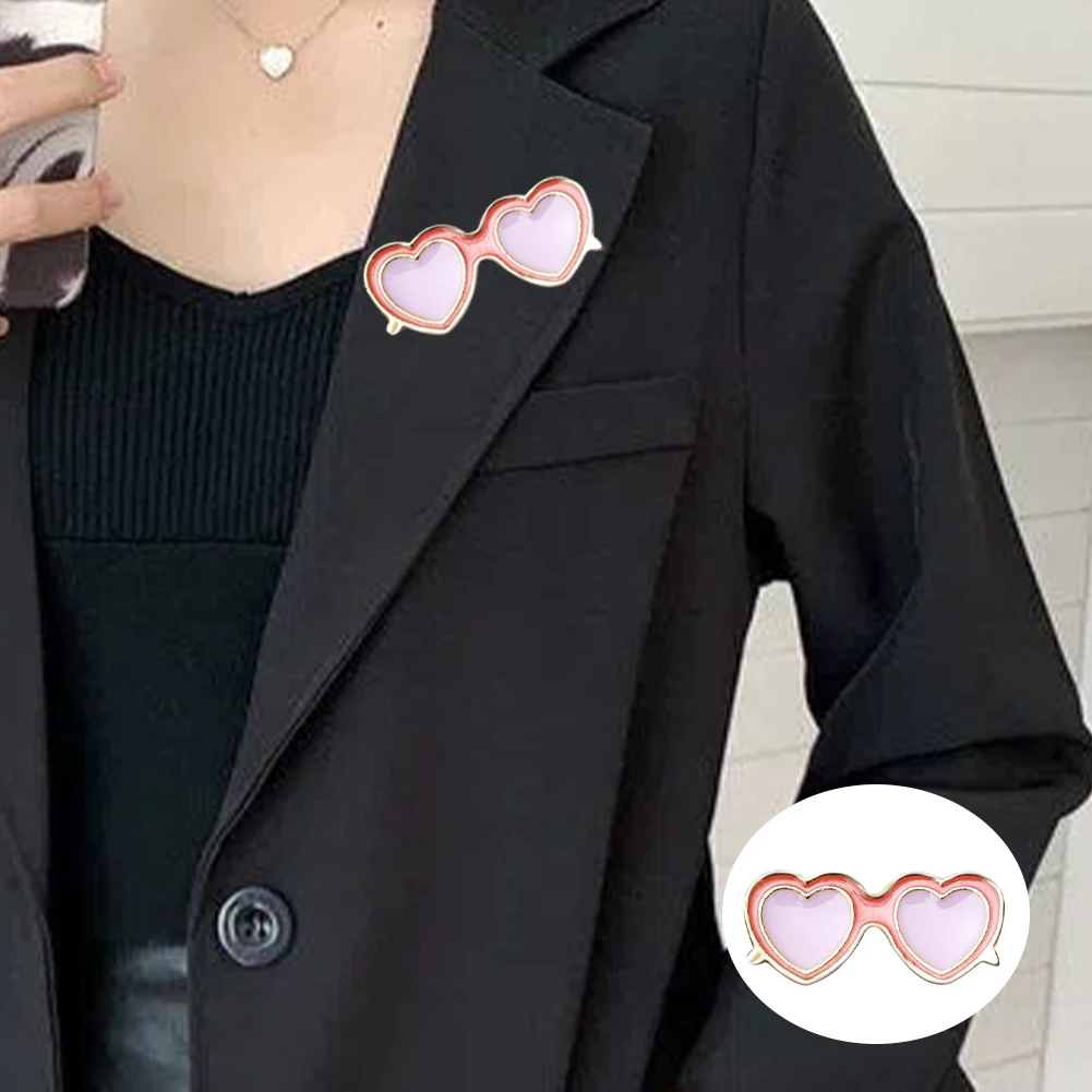 

Summer Beach Sunglasses Brooch Fashion Personality Enamel Pins For Vacation Girl Women Backpack Hat Lapel Pin Jewelry Decoration