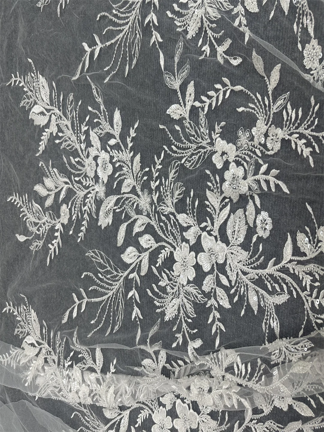 Оптовая продажа высококачественные блестки бусины тюль вышивка кружевная ткань