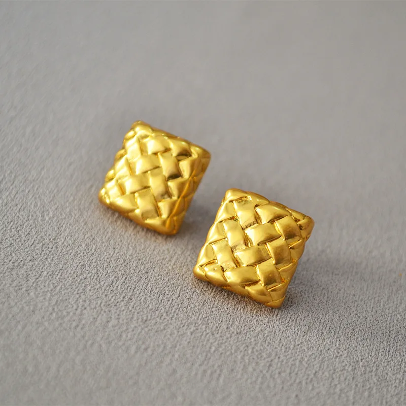 

French fragrance retro brass diamond plaid woven trendy earrings earrings earrings