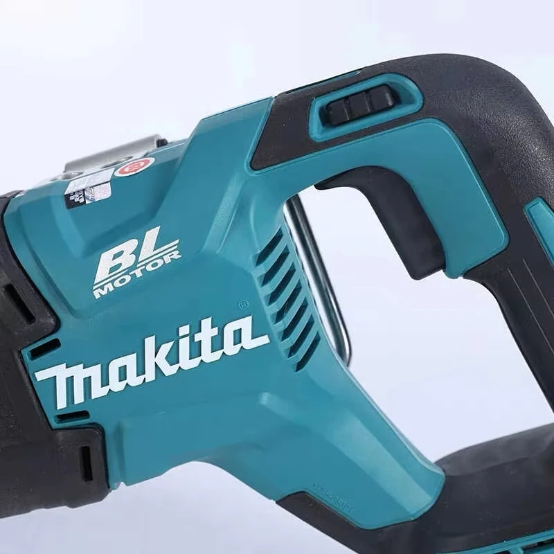 Makita 3000SPM электрическая бесщеточная сабельная пила беспроводная