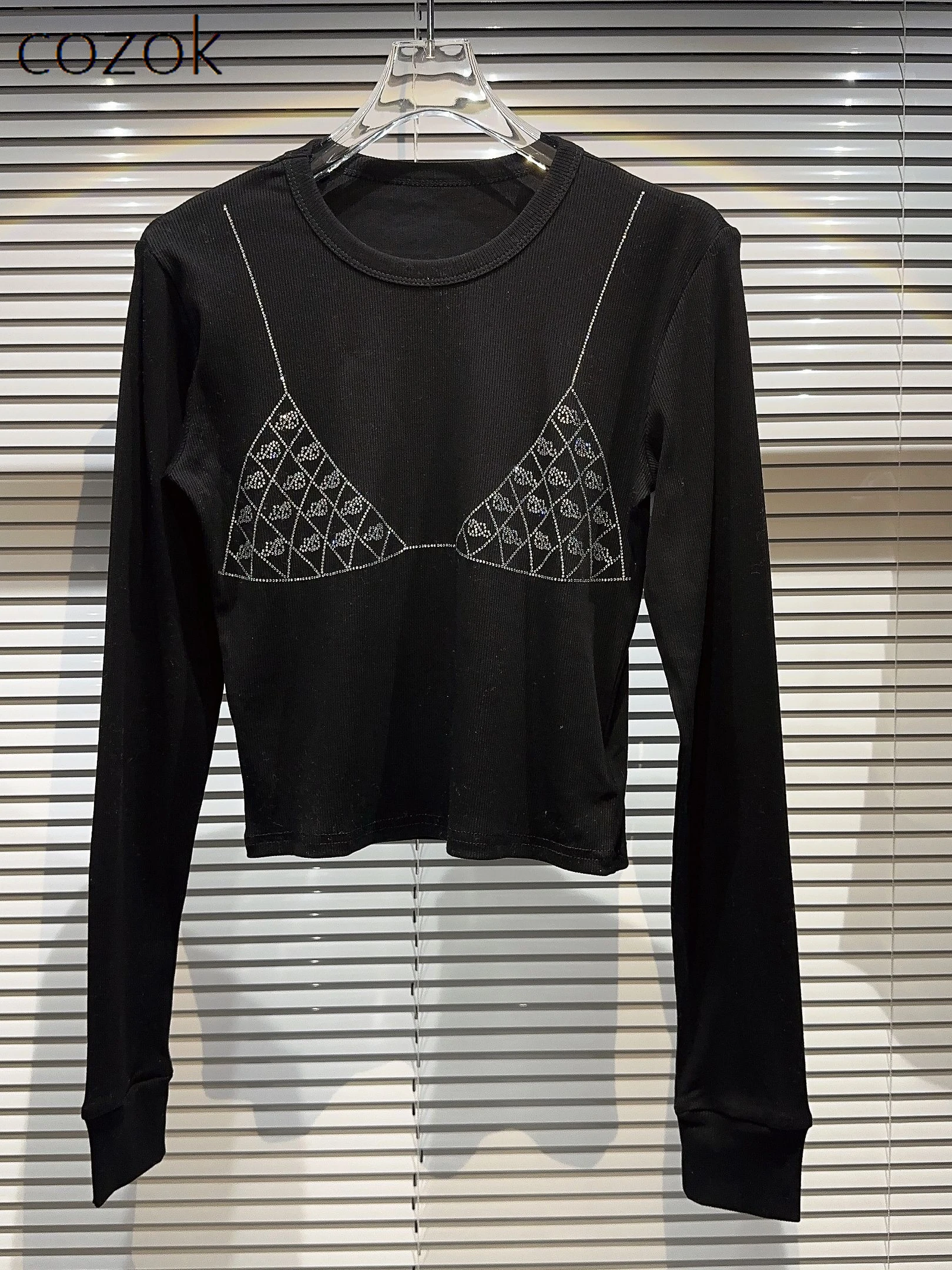 

Luxury Black T-shirt Autumn New Fashion Hot Girl Pattern Rhinestone Long Sleeve Pullover T-shirt Graceful Slim-Fit Tops Tees