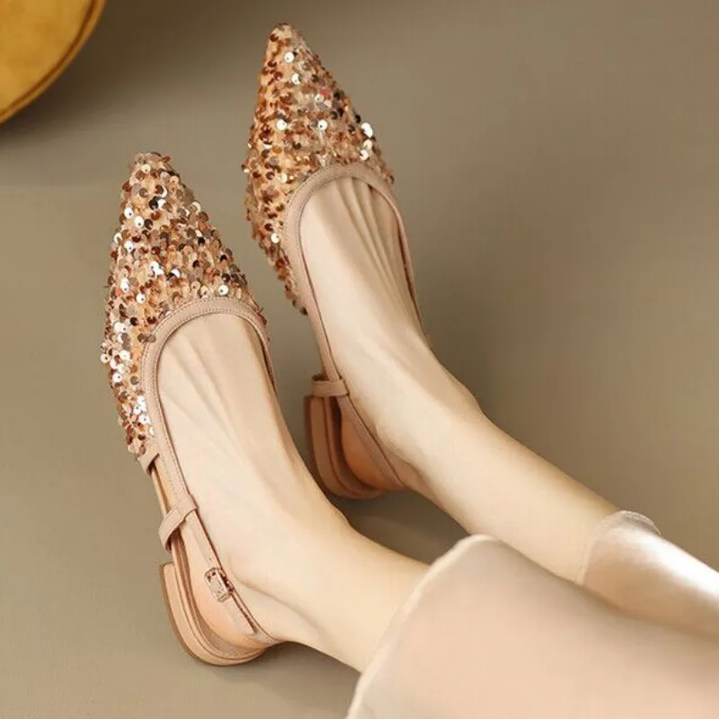 

Новинка 2023, свадебные блестящие сандалии на плоской подошве, летняя обувь, женская сексуальная женская обувь, модные туфли-лодочки, сланцы, дизайнерские классические женские туфли