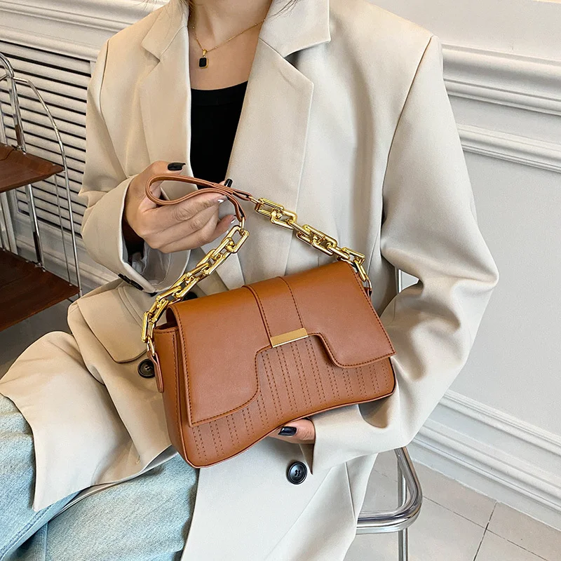 

2023 Женская модная универсальная сумка через плечо из искусственной кожи, сумки через плечо с цепочкой и пряжкой для женщин 2023, дизайнерские Роскошные