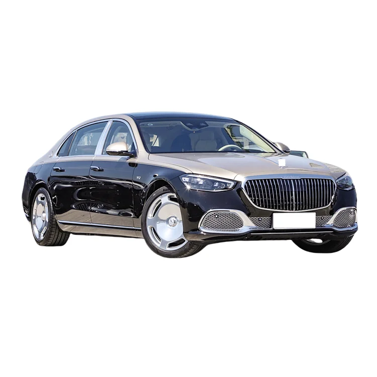 Модифицированная передняя решетка Maybach с яркими полосками и передней решеткой