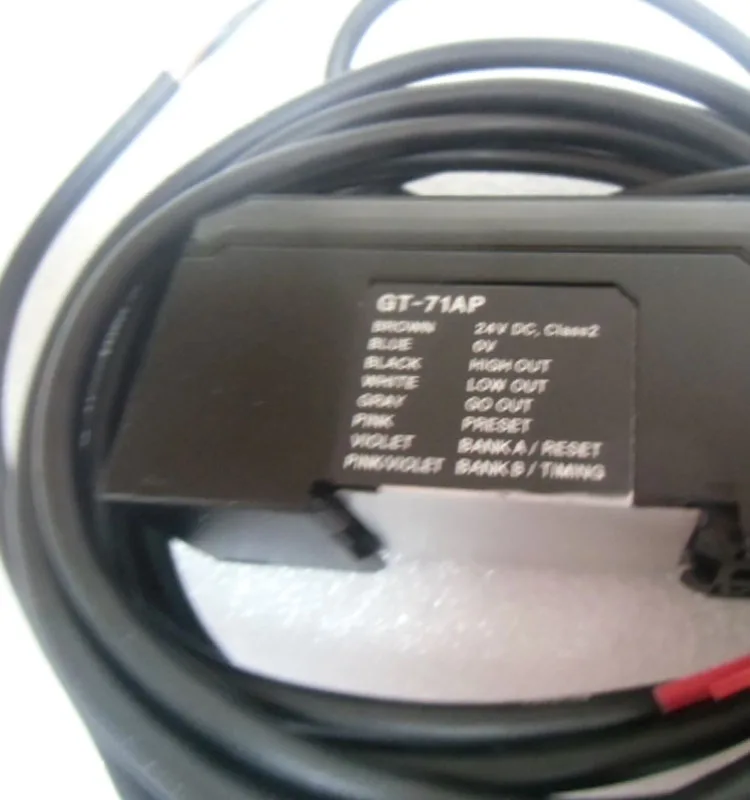 

Large stock genuine new sensor module Banner SLLP14-560P88