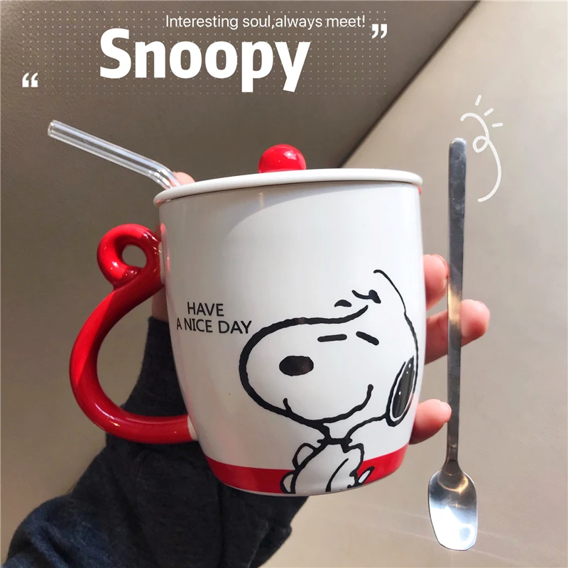 

400 мл, керамическая кружка Snoopy, чашка с крышкой и ложкой, Студенческая офисная кружка, чашка для кофе и завтрака, милая фотография, подарок на день рождения для девушки