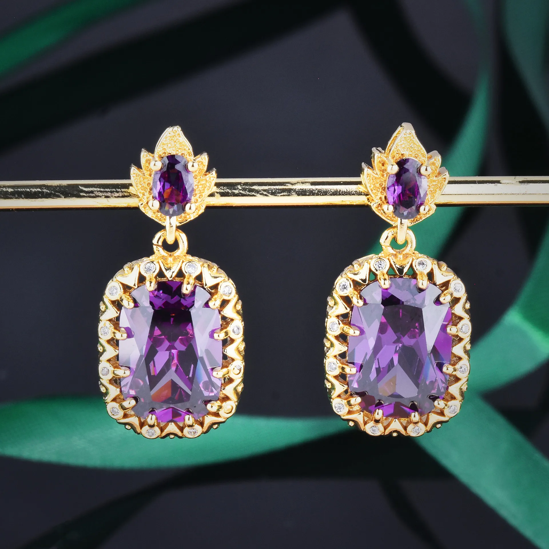 

Luxury Female Purple Square Diamond Earrings Charm Gold Color Dangle Drop Earring For Women Dainty Crystal Wedding Jewelry