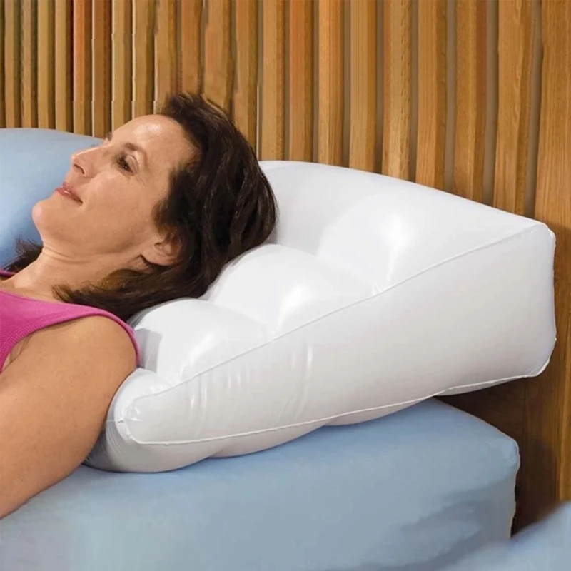 Жесткие подушки для сна. Подушка Bed Wedge. Надувная клиновидная подушка. Подушка для больных рефлюксом. Надувная подушка для сна.