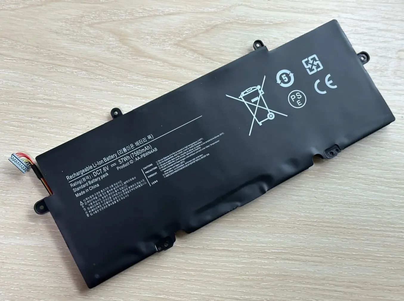 Новый аккумулятор для ноутбука AA-PBWN4AB BA43-00360A Samsung NP530U4E NP540U4E NP730U3E-K01NL K01PL S04DE X03DE