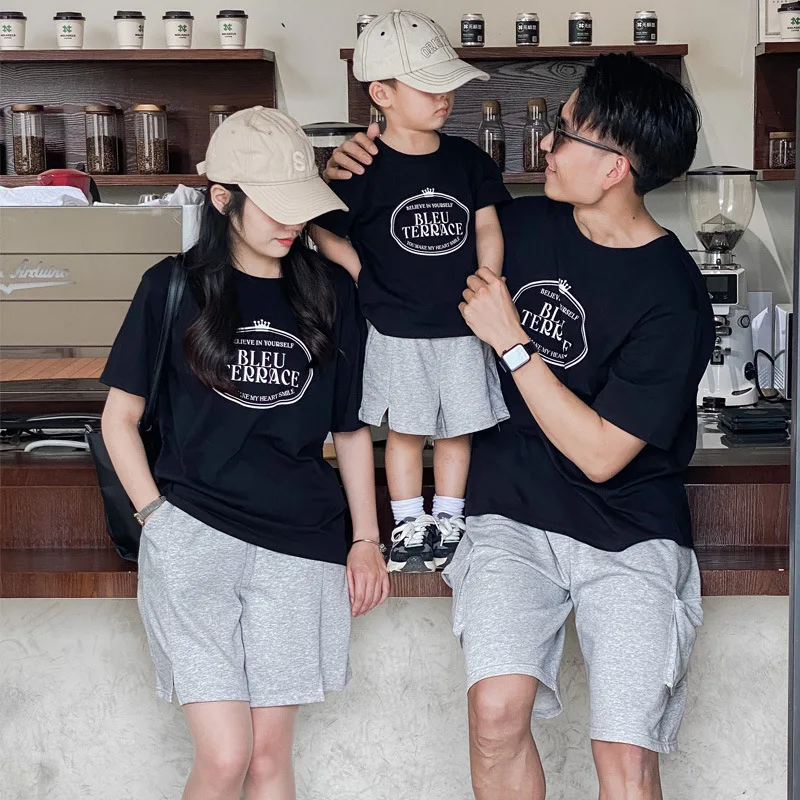 

Family Clothing Sets Mother Father Baby Boys Girls Sets Two Pieces Mom and Daughter Son Clothing Men Men's Clothes Women Outfits