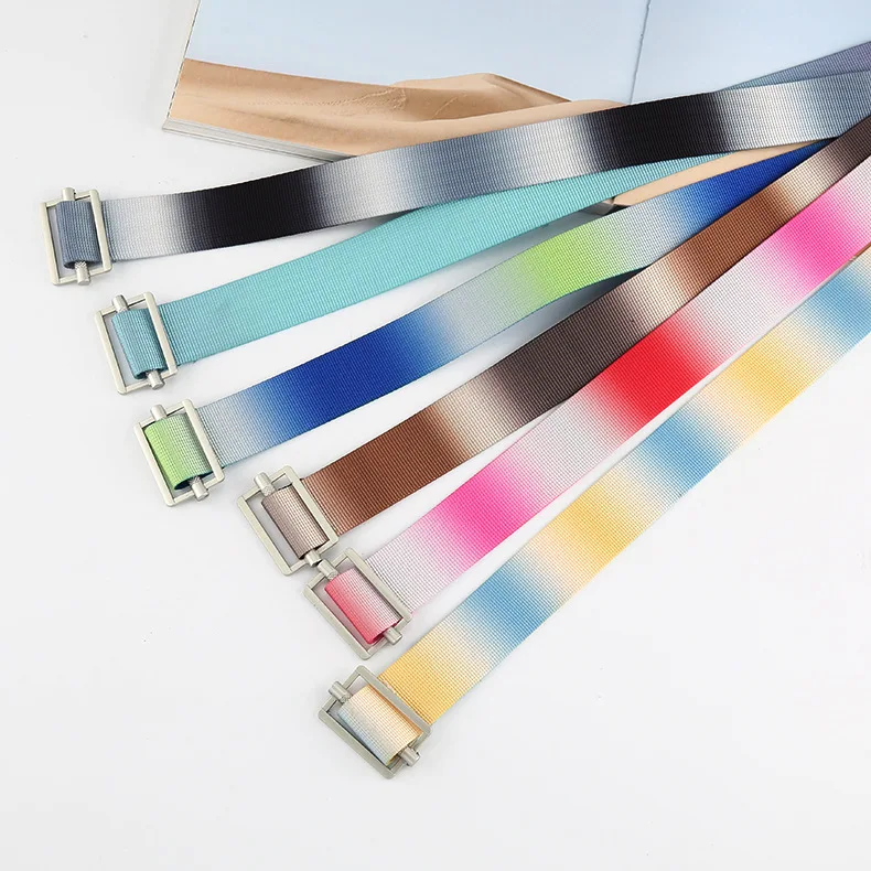 

Ремень холщовый для мужчин и женщин, модный дизайнерский пояс с градиентной расцветкой, с двойной пряжкой D, для джинсов, платьев, студентов