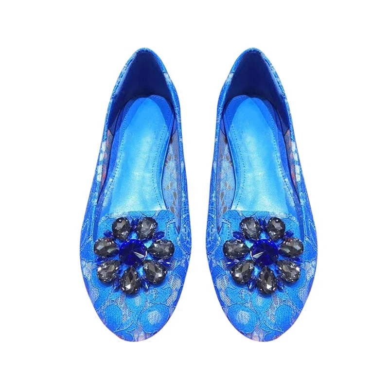 Fashion Casual Spring, Summer and Autumn New Lace Flat Shoes Women's Rhinestone Round Toe Flat Red Wedding Shoes