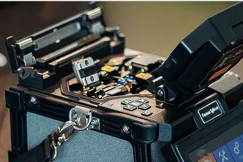 X-800 fiber optic fusion splicer automatic leather trunk line fusion brazing hot fusion machine