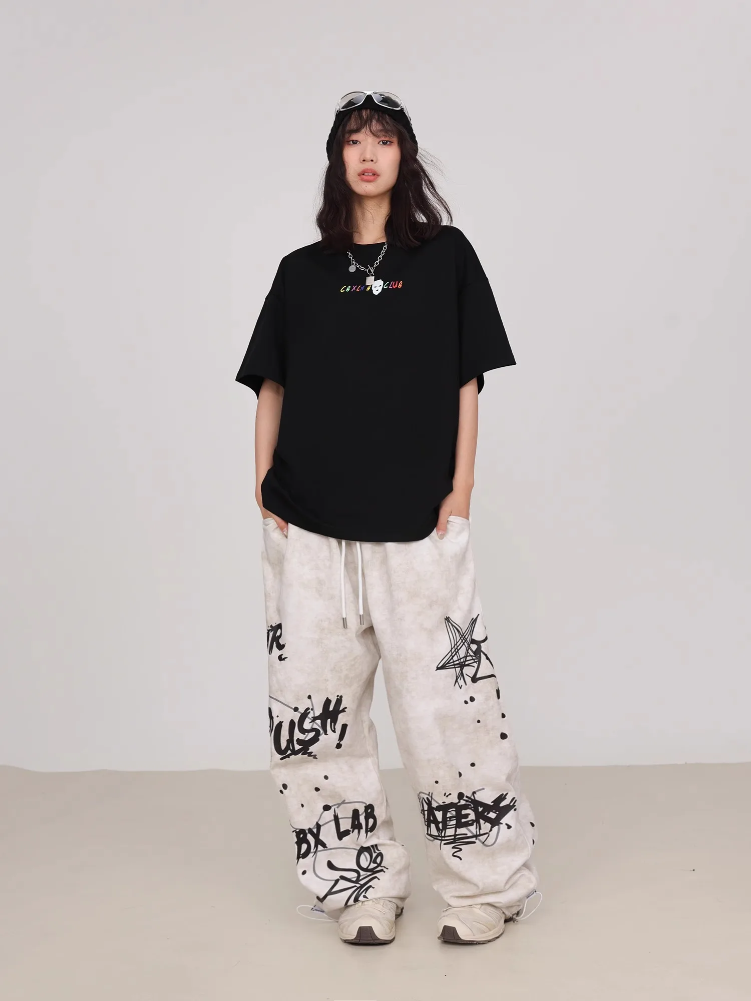 Женские спортивные штаны