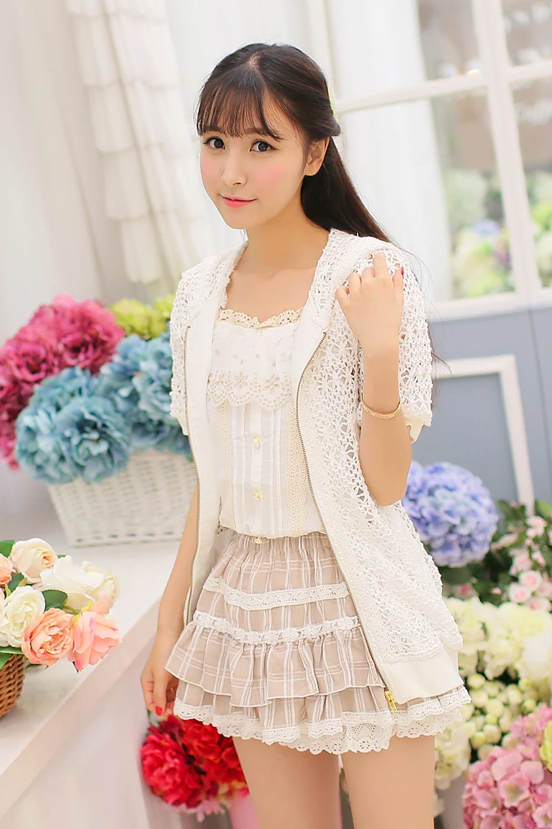 

Japan Original Liz Lisa Crochet Lace Hooded Cardigan Short Sleeve Coat