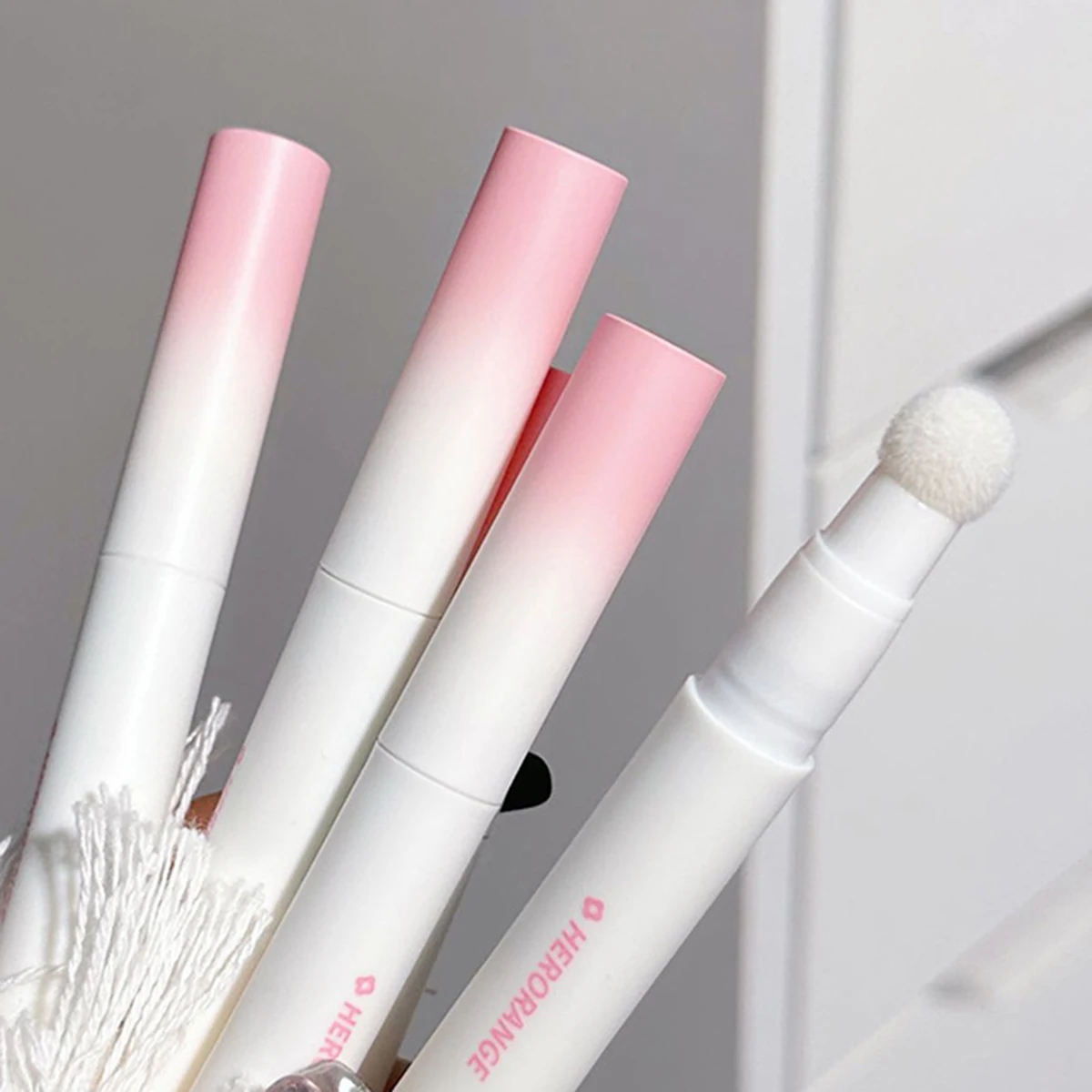 Модная жидкая губная помада аппликатор бархатная матовая искусственная мягкая