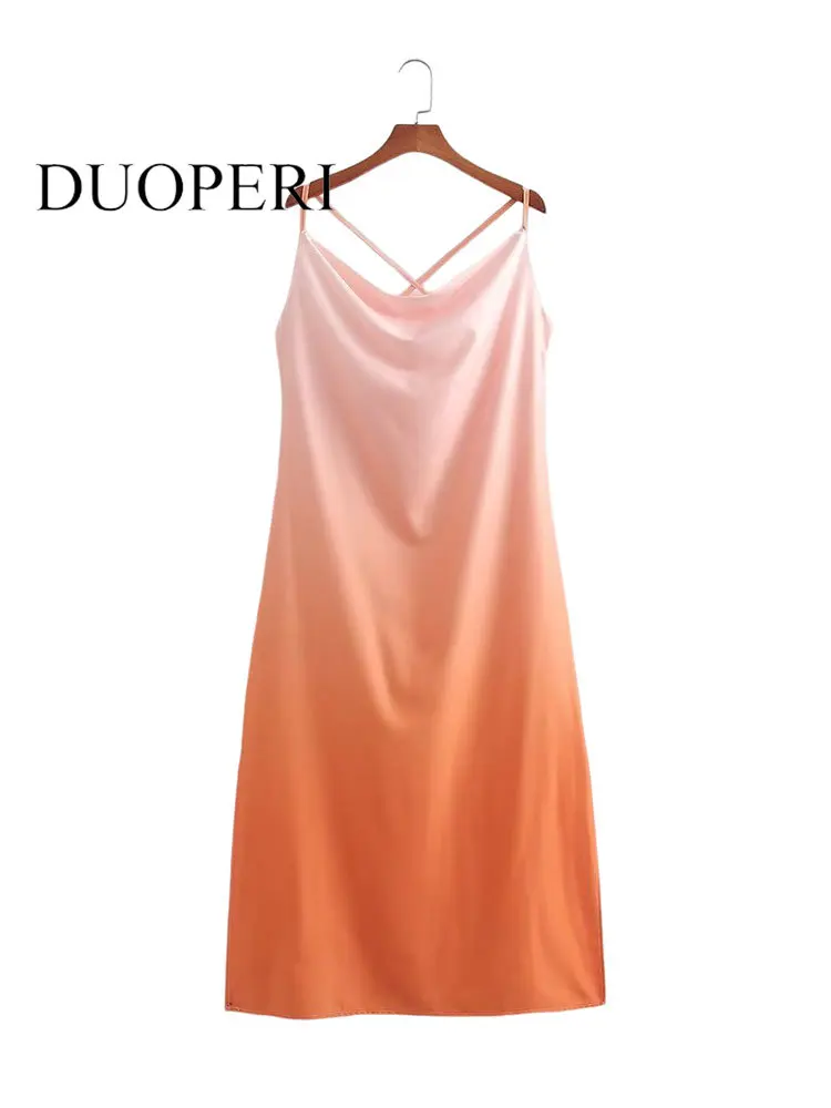 

Платье-миди женское градиентное на тонких бретельках с V-образным вырезом