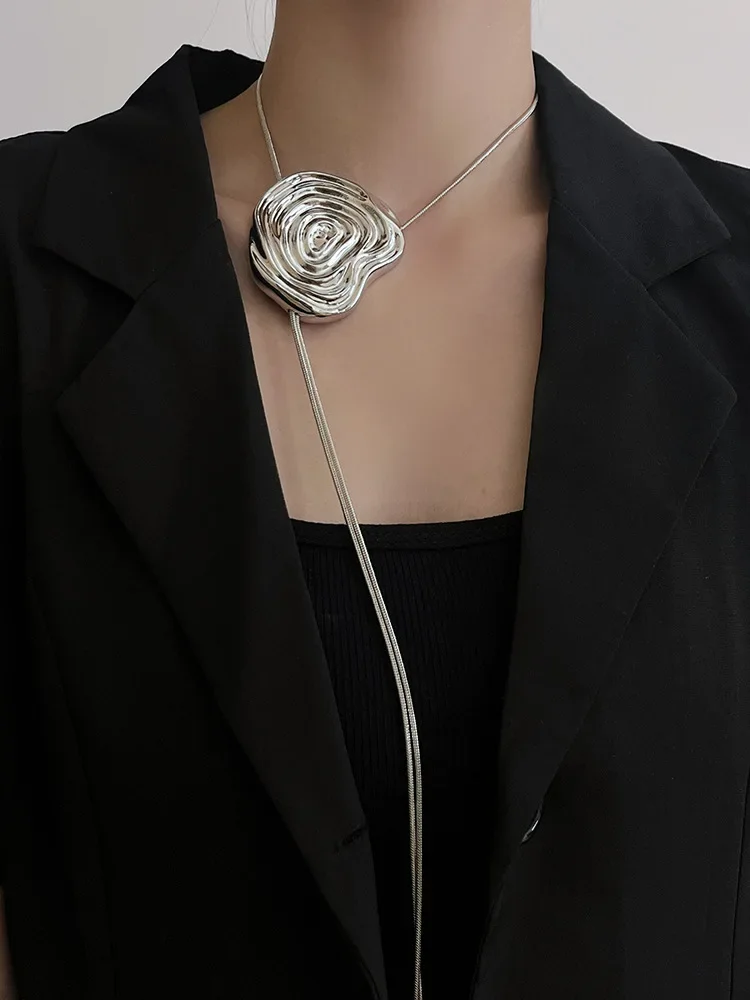 Легкая роскошная высокочувствительная многофункциональная цепочка на шею с