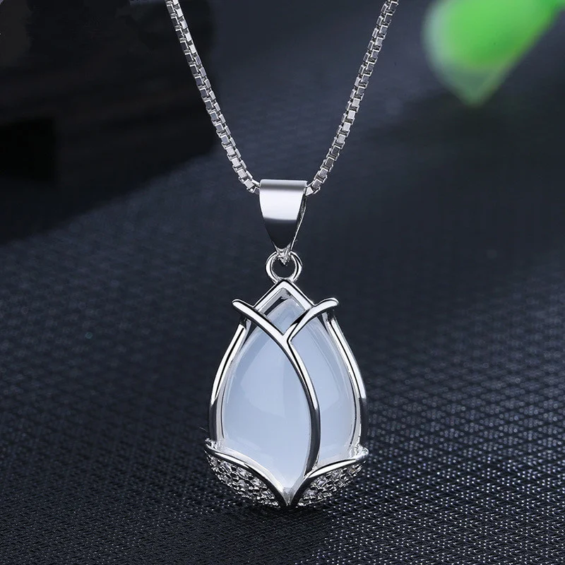

Top Grade Stone Pendant Women Tulip Flower Necklace S925 Clavicle Chain For Girls Christmas Gift Fashion Silver Necklace Female